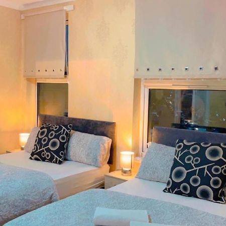 Manchester Old Trafford Apartment Екстериор снимка