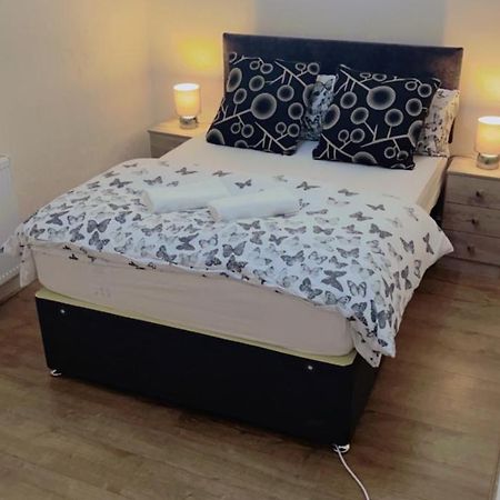 Manchester Old Trafford Apartment Екстериор снимка
