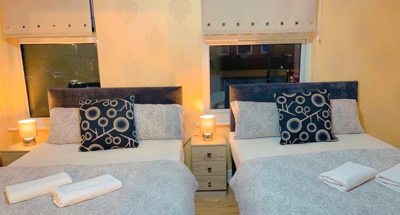 Manchester Old Trafford Apartment Екстериор снимка