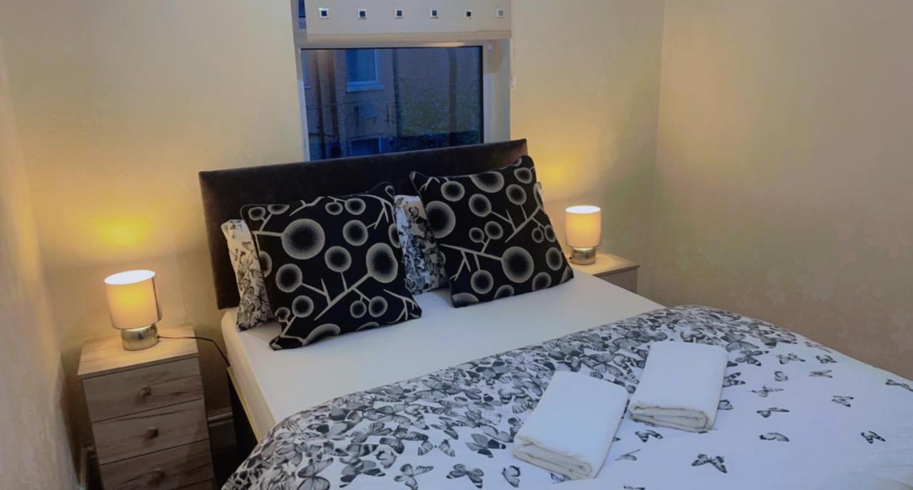 Manchester Old Trafford Apartment Екстериор снимка