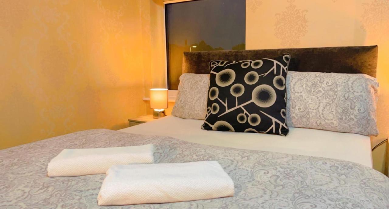Manchester Old Trafford Apartment Екстериор снимка