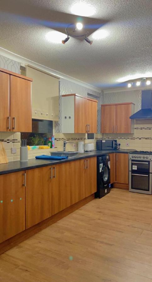 Manchester Old Trafford Apartment Екстериор снимка