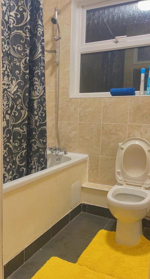 Manchester Old Trafford Apartment Екстериор снимка